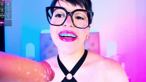 Charloott Evans online show from 7, 3, 2025