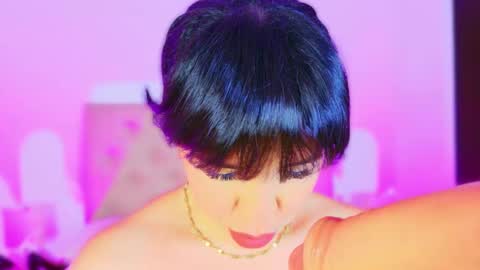 Charloott Evans online show from 4, 10, 2025