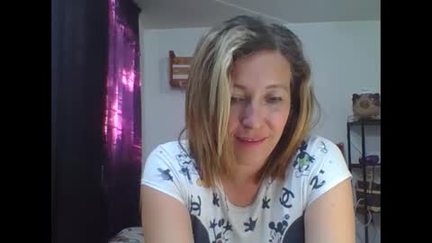 Snapshot of charlot_ponze chatting on 9, 12, 2024 charlott online show from 9, 12, 2024