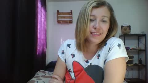 Snapshot of charlot_ponze chatting on 18, 12, 2024 charlott online show from 18, 12, 2024
