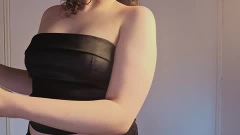 You honey online show from 16, 11, 2025