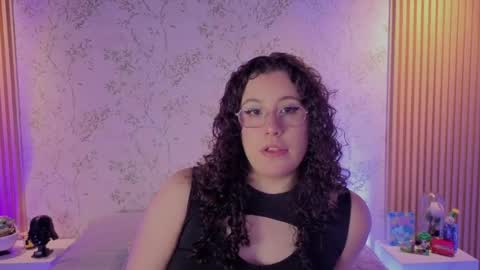 You honey online show from 9, 5, 2026