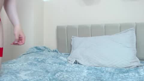 charlothe_dumont online show from 29, 4, 2026