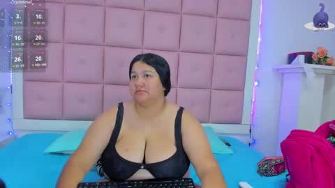 charlott_liam online show from 3, 2, 2025