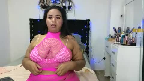 Snapshot of charlotte_027 chatting on 18, 1, 2026 charlotte_027 online show from 18, 1, 2026