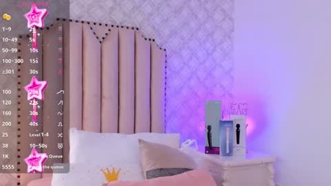 Snapshot of charlotte__08 chatting on 13, 12, 2024   Charlotte  online show from 13, 12, 2024