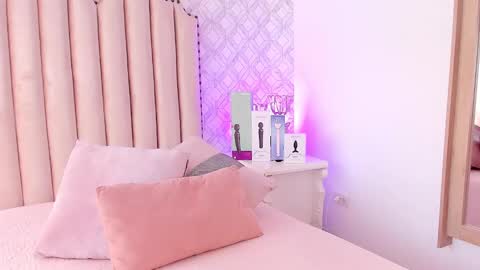 Snapshot of charlotte__08 chatting on 30, 1, 2025   Charlotte  online show from 30, 1, 2025