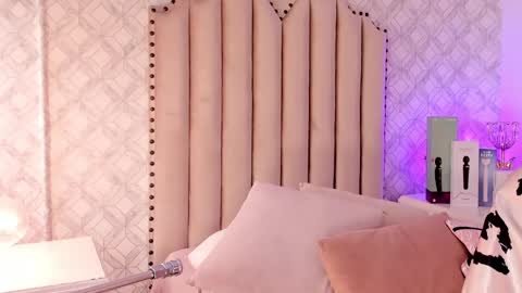 Snapshot of charlotte__08 chatting on 10, 2, 2025   Charlotte  online show from 10, 2, 2025