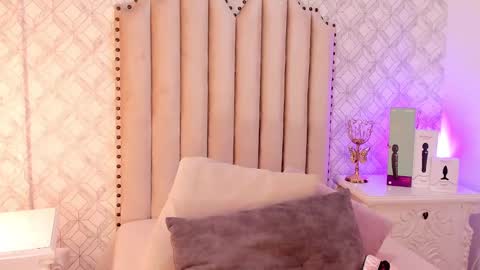 Snapshot of charlotte__08 chatting on 16, 2, 2025   Charlotte  online show from 16, 2, 2025