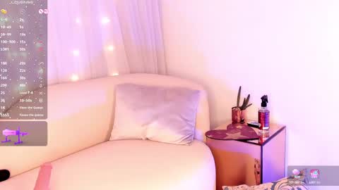 Snapshot of charlotte__08 chatting on 19, 2, 2025   Charlotte  online show from 19, 2, 2025