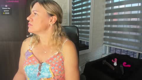 Snapshot of charlotte__g chatting on 23, 1, 2025 charlotte online show from 23, 1, 2025