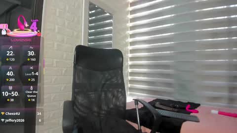 Snapshot of charlotte__g chatting on 3, 3, 2025 charlotte online show from 3, 3, 2025