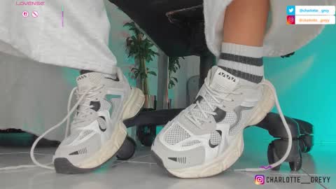 charlotte  grey online show from 28, 10, 2025