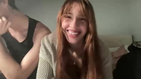 charlotte_blue2 online show from 2, 12, 2025