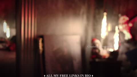 Snapshot of charlotte_germanotta_ chatting on 24, 12, 2024 Charlotte online show from 24, 12, 2024