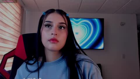 Charlotte  online show from 23, 9, 2025