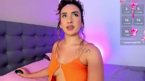 Snapshot of charlotte_jamees chatting on 30, 9, 2025 Charlotte james online show from 30, 9, 2025