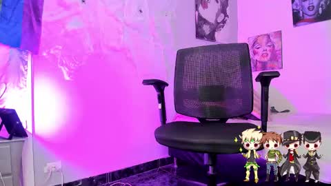 Charlie  online show from 5, 10, 2025