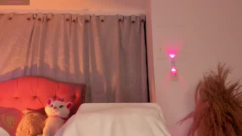 Snapshot of charlotte_love09 chatting on 5, 3, 2026 Charlotte online show from 5, 3, 2026