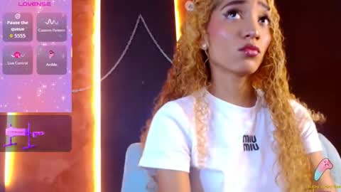 CHARLOTTE online show from 23, 9, 2025