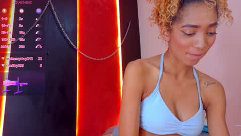 Snapshot of charlotte_love10 chatting on 4, 2, 2026 CHARLOTTE online show from 4, 2, 2026