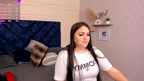 Snapshot of charlotte_mayers chatting on 10, 9, 2025 Charlotte Mayers online show from 10, 9, 2025