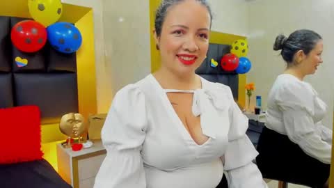 charlotte_monnroe online show from 25, 6, 2026