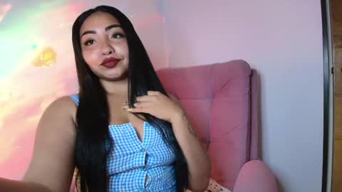 Snapshot of charlotte_princess_1 chatting on 15, 12, 2024 charlotte_princess_1 online show from 15, 12, 2024