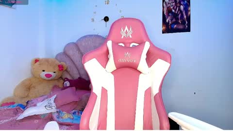 charlotte_walker1 online show from 23, 4, 2026