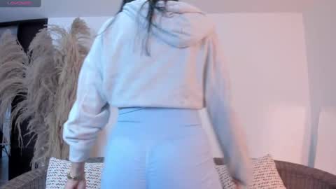 Snapshot of charlotte_whitee1 chatting on 5, 3, 2025 Charlotte  Everyday From 0700 to 1300 Col Time online show from 5, 3, 2025