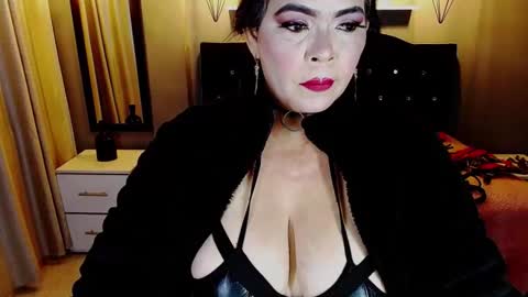 charlottefiery online show from 3, 5, 2026