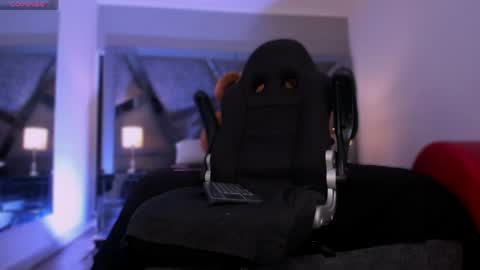 Charlotte online show from 26, 3, 2026