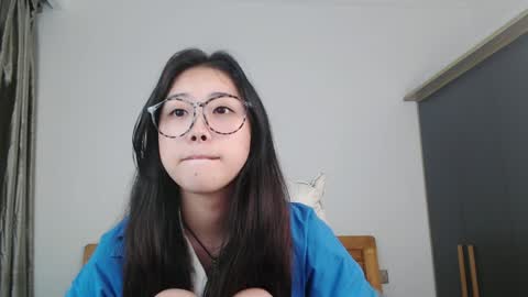 Snapshot of charlottelin chatting on 17, 12, 2024 Charlotte online show from 17, 12, 2024