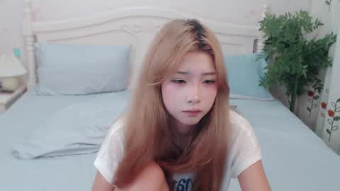 Snapshot of charlottelin chatting on 10, 9, 2025 Charlotte online show from 10, 9, 2025