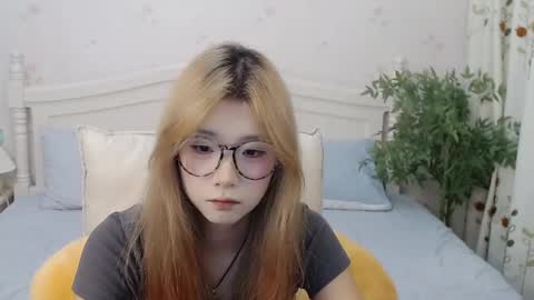 Snapshot of charlottelin chatting on 22, 9, 2025 Charlotte online show from 22, 9, 2025