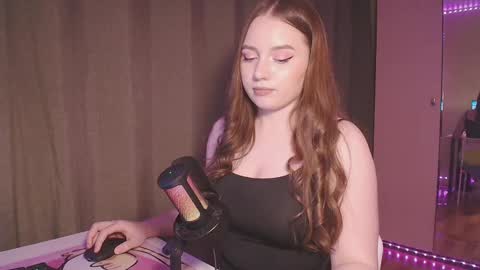 Snapshot of charlottewip chatting on 11, 1, 2025 Kira online show from 11, 1, 2025