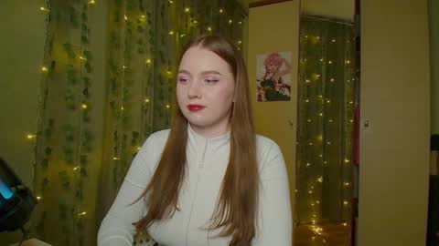 Snapshot of charlottewip chatting on 27, 2, 2025 Kira online show from 27, 2, 2025