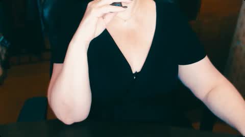 Snapshot of charlottextasty chatting on 13, 11, 2025 CharlotteXTasty online show from 13, 11, 2025