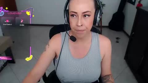 charlottezoe online show from 23, 10, 2025