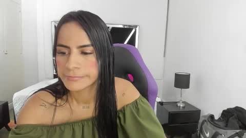    online show from 14, 10, 2025