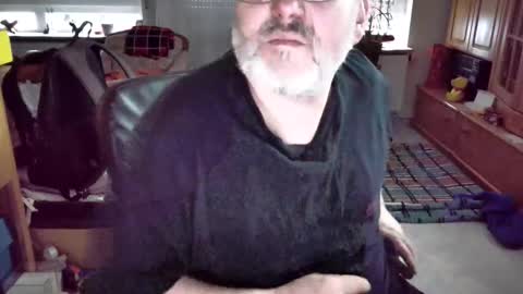 Snapshot of charly1711 chatting on 11, 1, 2026 charly1711 online show from 11, 1, 2026