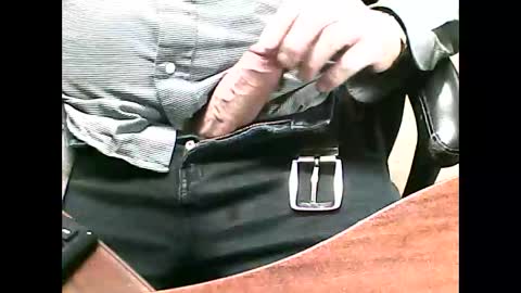 Snapshot of charmeur2672 chatting on 4, 2, 2025 charmeur2672 online show from 4, 2, 2025