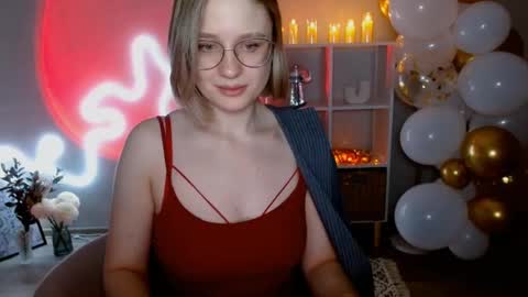 Michelle  online show from 7, 12, 2024