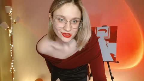Michelle  online show from 10, 2, 2025