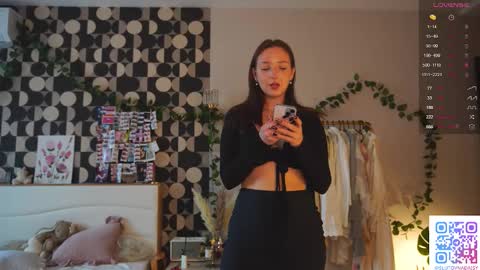 my fansly Charming daisy              My Wishlist  for new toys     online show from 18, 9, 2025