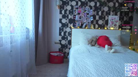 my fansly Charming daisy              My Wishlist  for new toys     online show from 14, 1, 2026