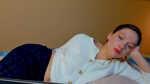 katie online show from 24, 10, 2025