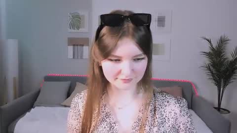 Im Eva online show from 11, 5, 2026