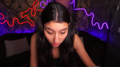 Snapshot of charmmocco chatting on 14, 2, 2025 SweetMoco online show from 14, 2, 2025