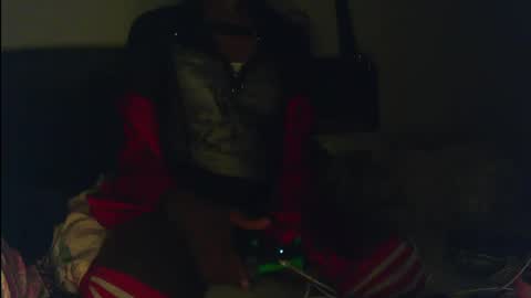 Snapshot of charr1barr chatting on 23, 12, 2024 Miss Chocolate online show from 23, 12, 2024